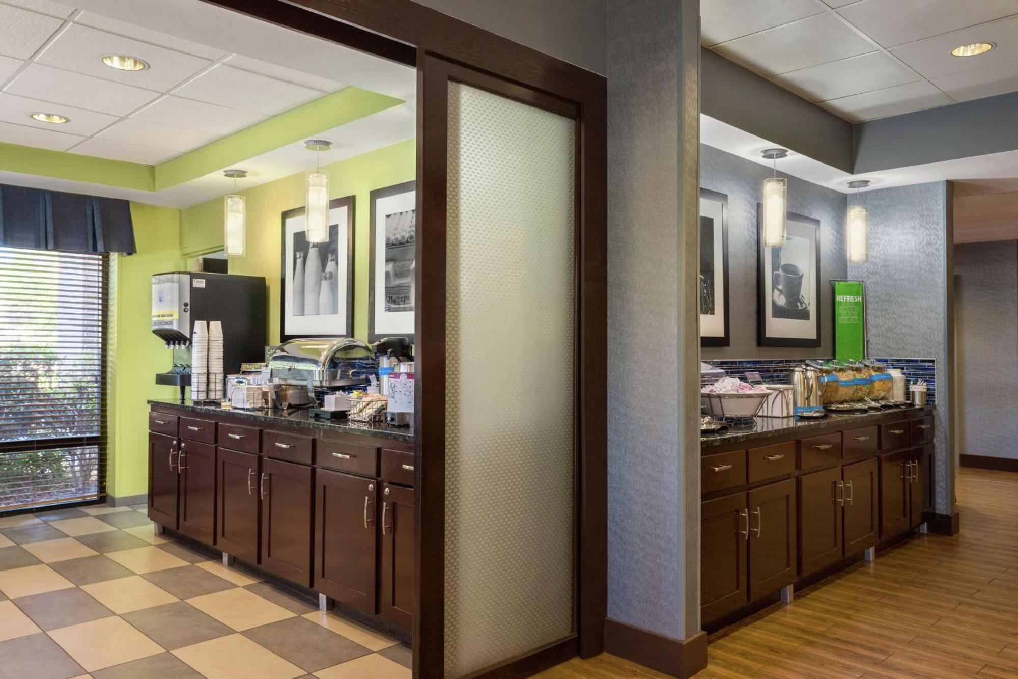 Hampton Inn Birmingham-Trussville Exterior photo